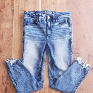 American Eagle Hi-Rise Jegging Crop